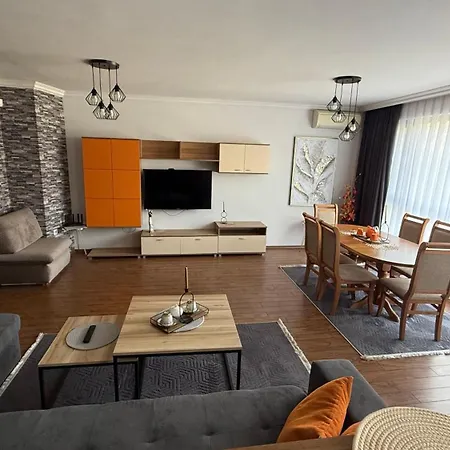 Family Panovi Free 2 Parking Spaces *