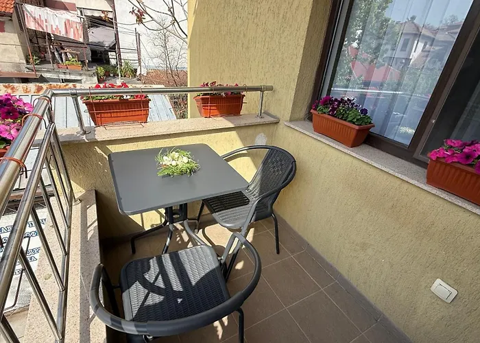 Apartment Family Panovi Free 2 Parking Spaces Plovdiv