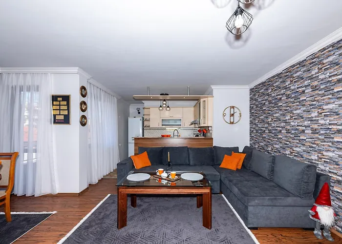 Family Panovi Free 2 Parking Spaces *